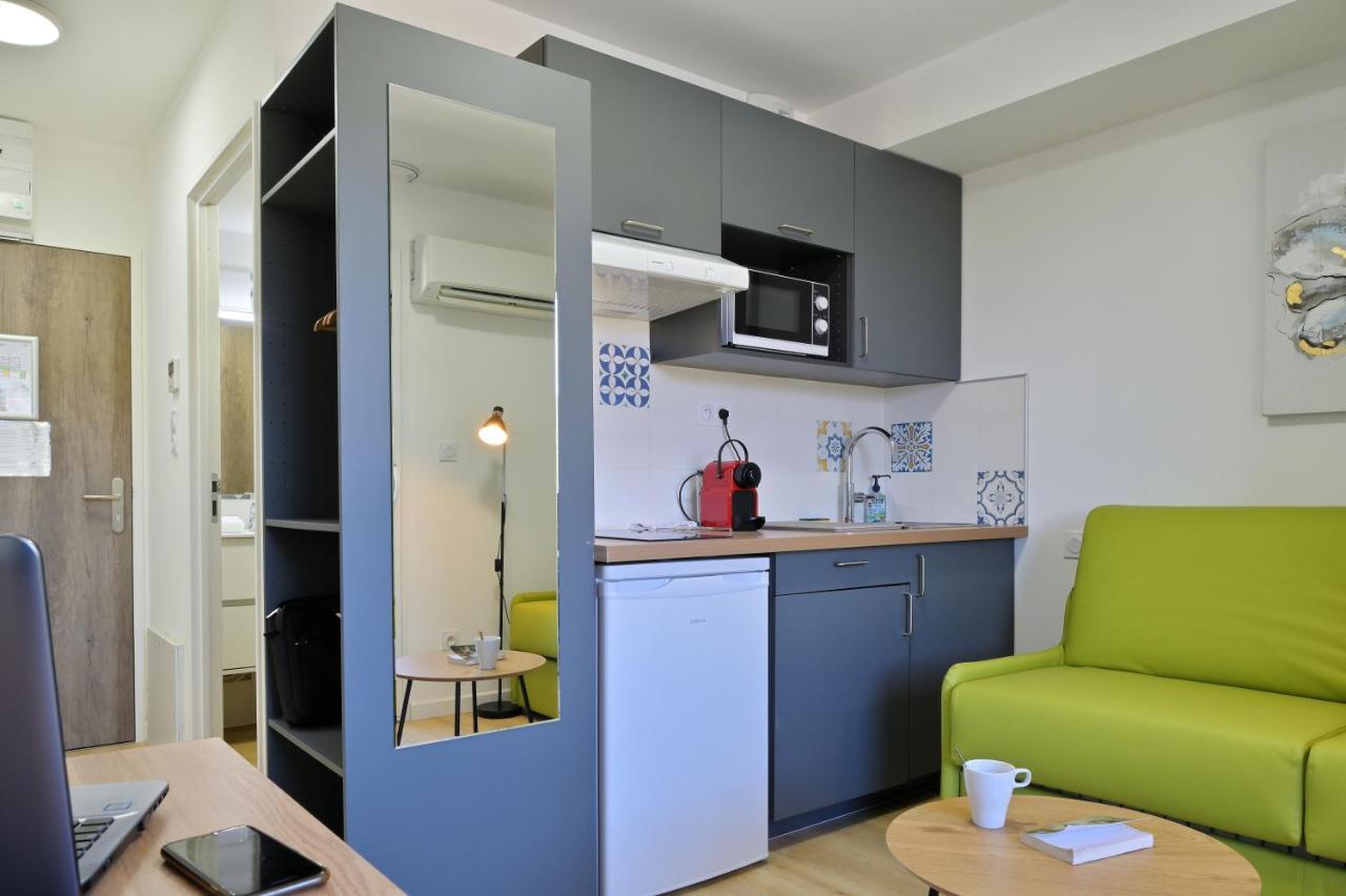 Residence Easy Lodge Аячо Екстериор снимка