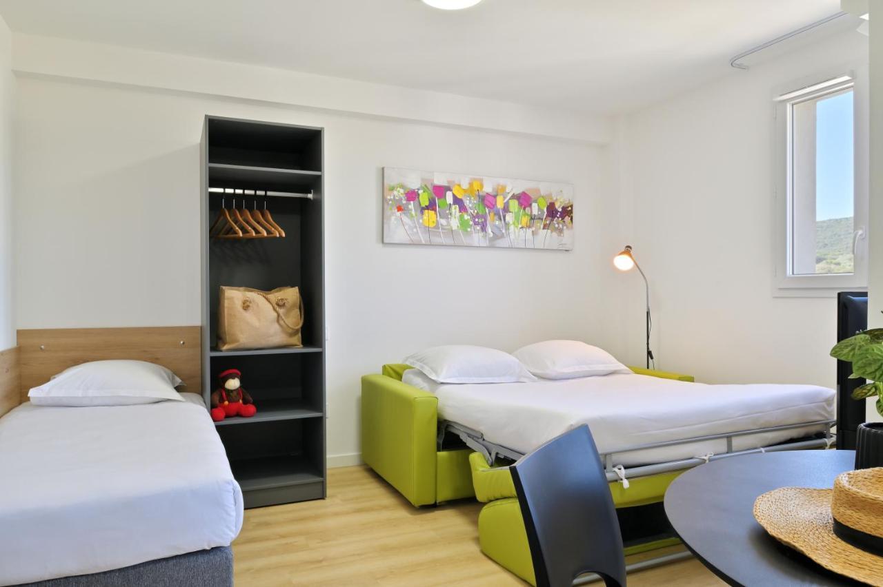 Residence Easy Lodge Аячо Екстериор снимка