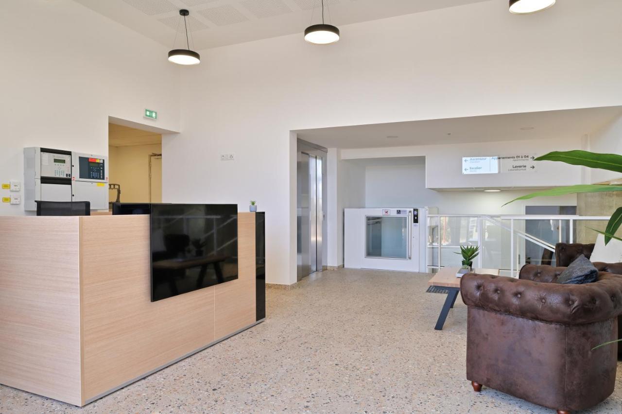 Residence Easy Lodge Аячо Екстериор снимка