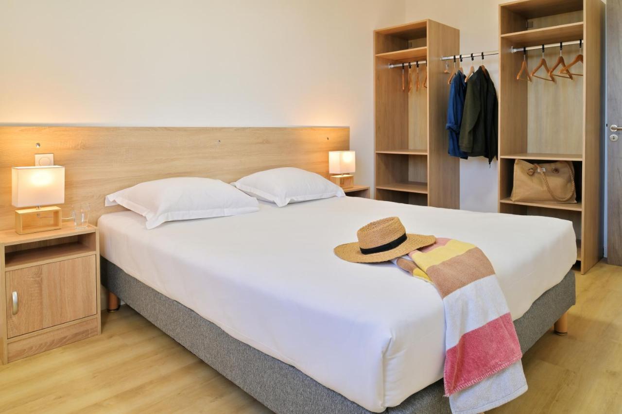 Residence Easy Lodge Аячо Екстериор снимка