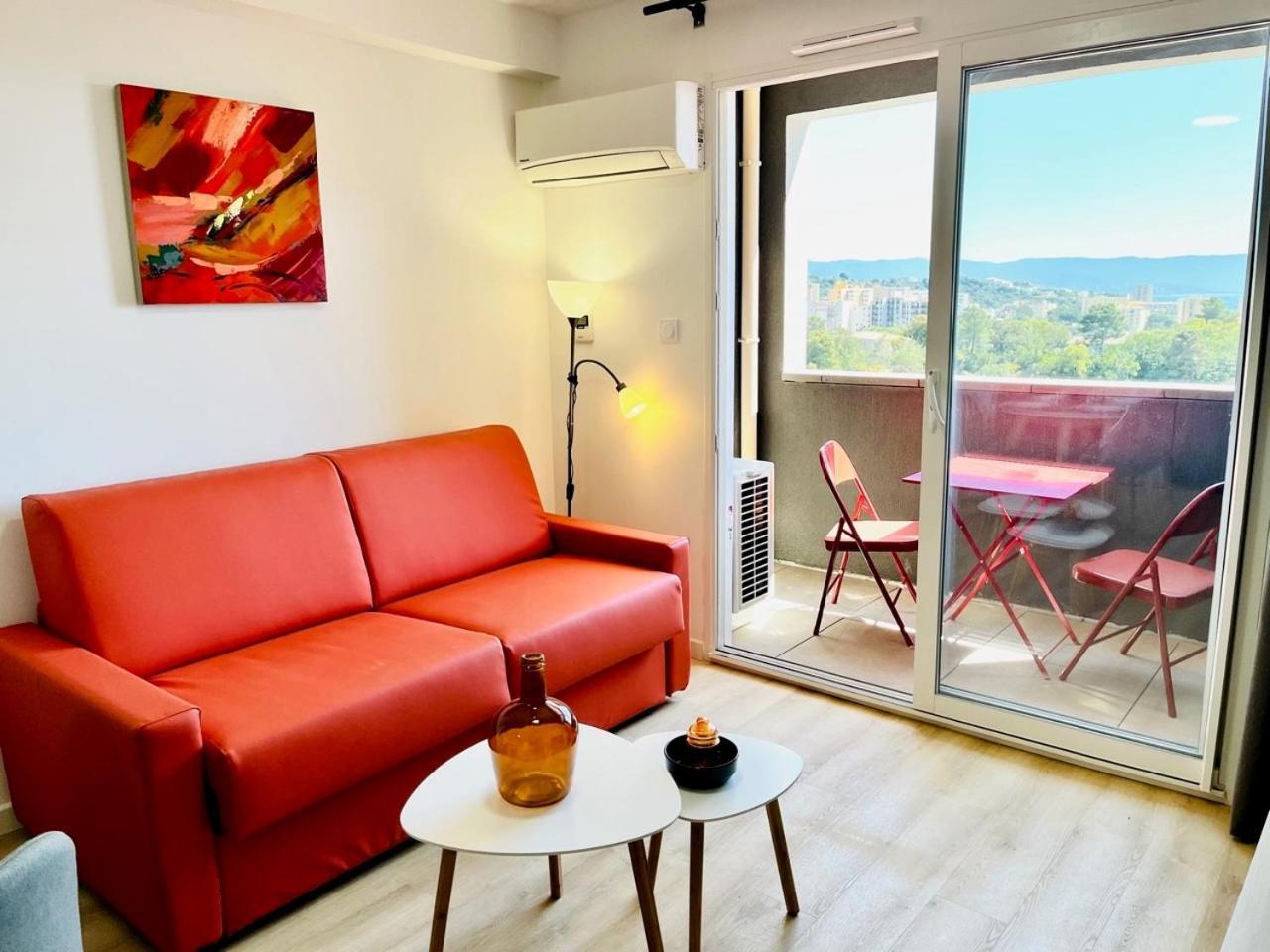 Residence Easy Lodge Аячо Екстериор снимка